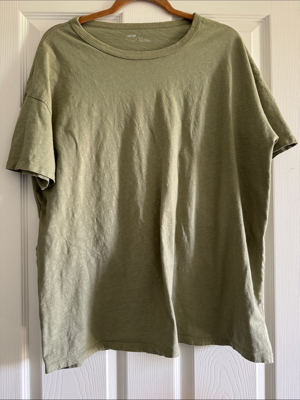 aerie Olive Green Short Sleeve Crewneck Tee